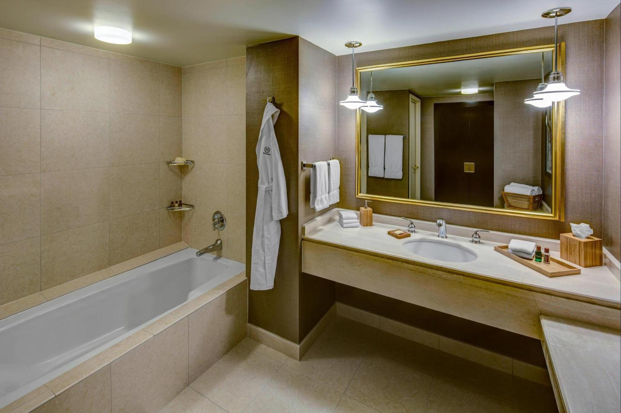 The Plaza Hotel Columbus At Capitol Square Exteriér fotografie